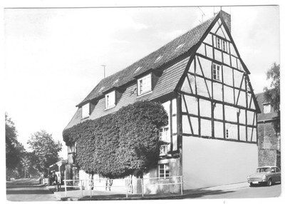 Postcard, Stralsund, Youth Hostel ''Grete Walter'', 1979