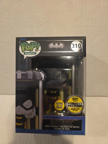 Funko Pop! Vinyl: DC Universe - Batgirl (Glow) (Digital Pop! Release) -...