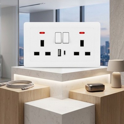 USB C 35W PD und USB A Doppelsteckdose 2 Gang 13A geschaltete Steckdose weiß