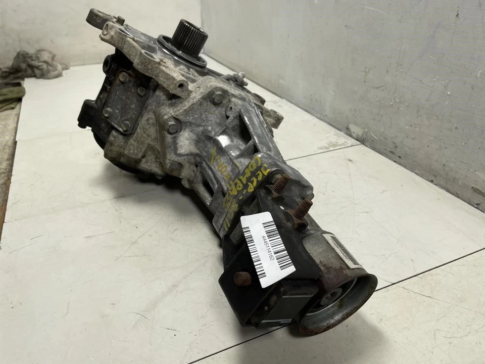 Jeep Compass 2011 caja de transferencia delantera OEM+ Foto 2 de 4