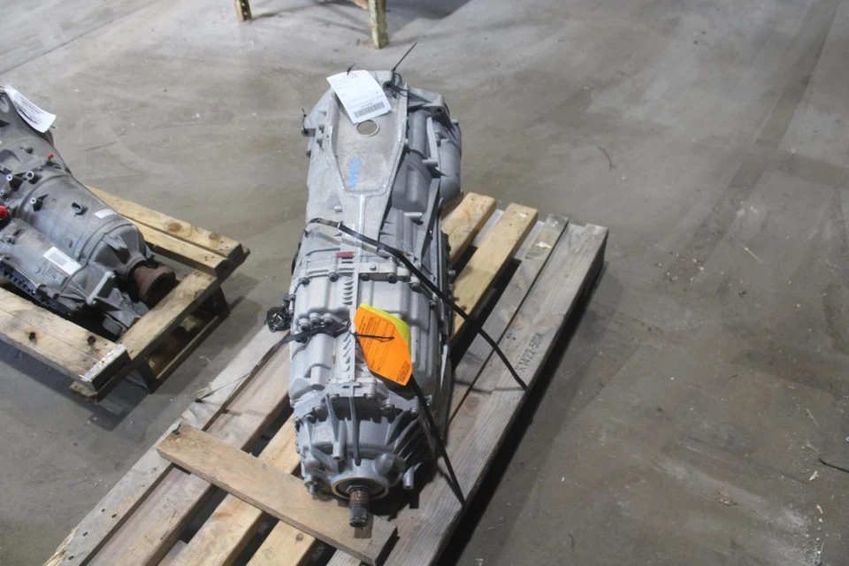 2017 Porsche Panamera Automatic Transmission 4.0L Used 41K Miles - VIN Required - Image 4 of 4