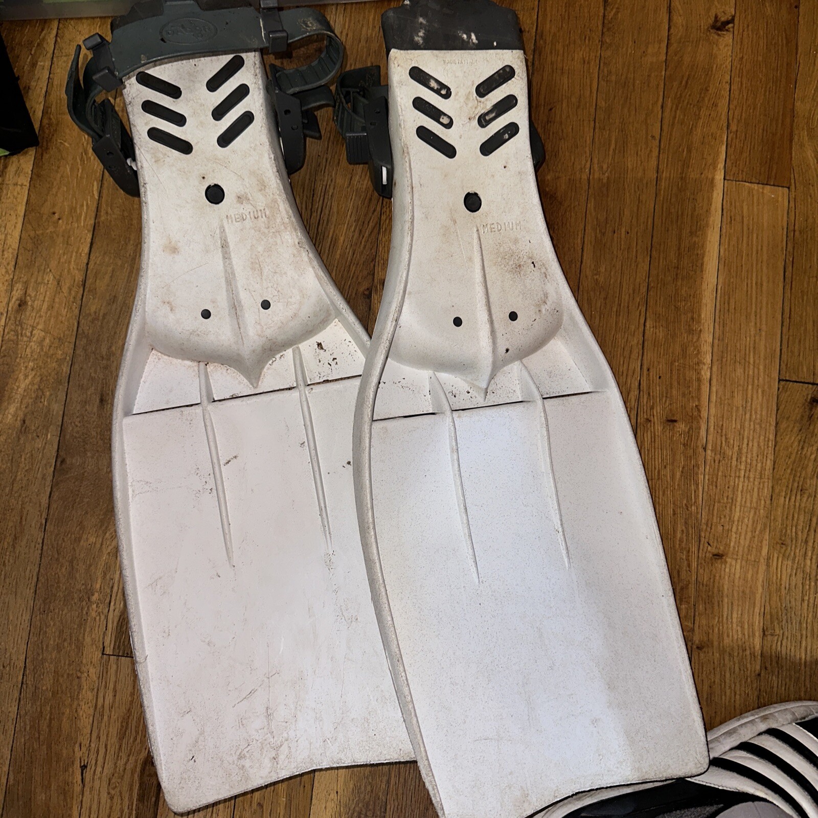 Dacor Fin Open Heel TurboFlex SP White Vented Diving Fins Medium eBay