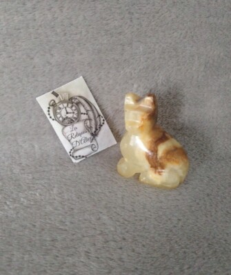 Kleine Figur Katze aus Stein / Onyx