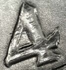 Foto 10 di 16