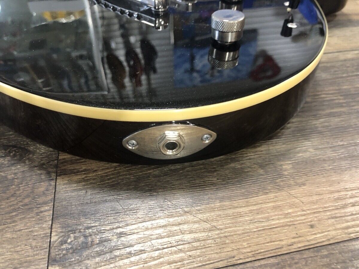 YAMAHA REVSTAR RS420 Black Steel Maple + Mahogany Body YAMAHA REVSTAR RS420 Black Steel Maple + Mahogany Body