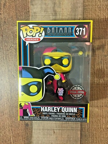Funko Pop! HARLEY QUINN Black Light 