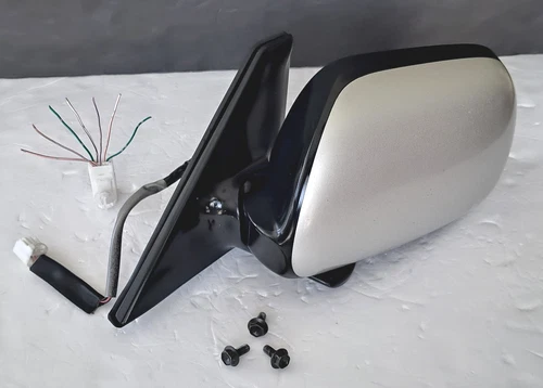 2001 2002 2003 2004 2005 LEXUS IS300 XE10 IS 300 LEFT/DIVER SIDE MIRROR 1C0