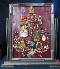 Vintage Jewelry Tree Framed Picture Art OOAK Christmas Artist Signed (16)