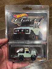 Hot Wheels Elite 64 LAND ROVER DEFENDER 90 Pickup 1:64 Diecast Real Rider HGW12