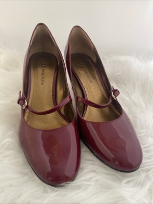 AK2 ANNE KLEIN SZ 8M Burgundy LEATHER BUCKLE SLIP ON WOMEN PUMPS