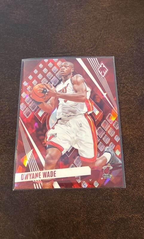 2023-24 Panini Phoenix - Dwyane Wade #43 Red Ice Phoenix