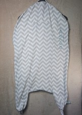 DockATot Deluxe Plus Zig Zag Pattern 0-8 Months Cover Only - Chevron EUC Nursery