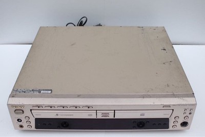 Sony RCD-W500C CD-Wechsler CD-Recorder JANK Power bestätigt