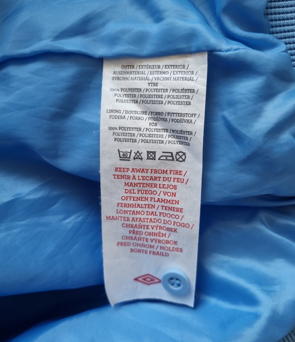Manchester City Home football Umbro Anhem jacket size Small Manchester City Home football Umbro Anhem jacket size Small