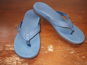 VIONIC PATTY ORTHAHEEL THONG SANDALS.SIZE: 12EXCELLENT CONDITION! | eBay