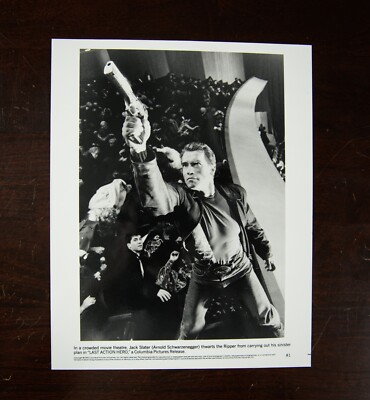 ''Last Action Hero'' (1993) movie press kit photo - Arnold Schwarzenegger