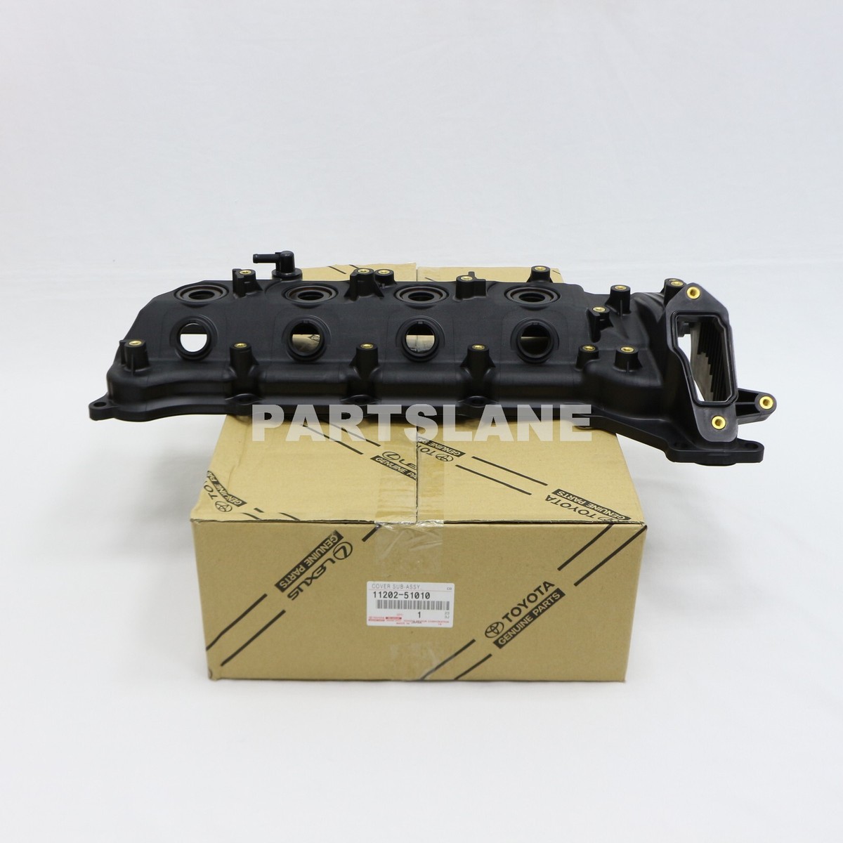 ぽむ様 11202-51010 Toyota OEM Genuine COVER SUB-ASSY, CYLINDER HEAD