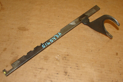 Shift Rails And Forks 51654DA International M MD MV S/N FBK501-13806 2nd & 3rd Speed Shift ...