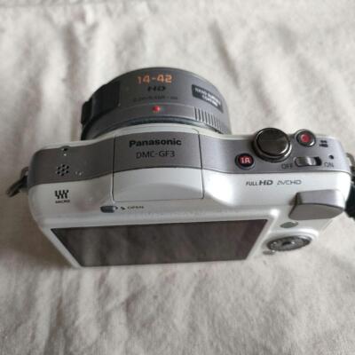 Panasonic LUMIX DMC-GF3 ミラーレス H-PS14042 Amazon.com
