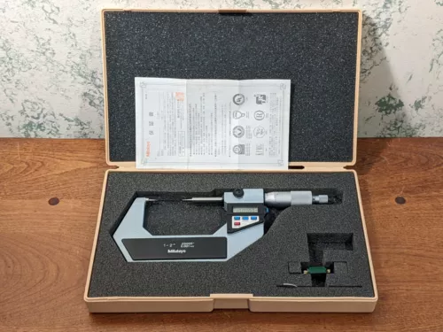 MITUTOYO 1-2 Inch DIGITAL POINT MICROMETER w/ CASE & STANDARD - CARBIDE POINTS 