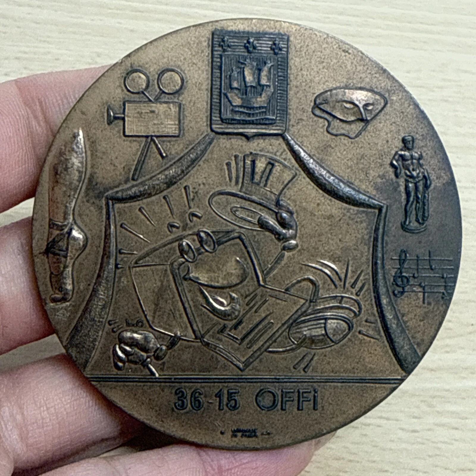 Médaille 1946 Cinquantenaire 1996 En Bronze 36-15 OFFI