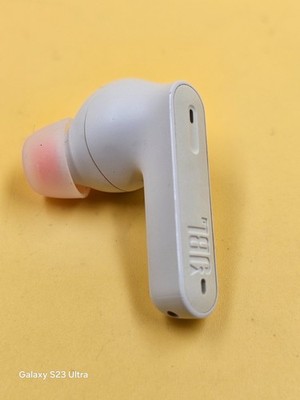 JBL Harmann Tune 230NC TWS Headset Weiß/ Nur Linker Kopfhörer