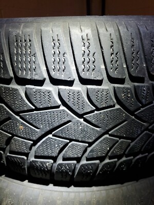 265 40 R20 Dunlop winter sport 3D tires