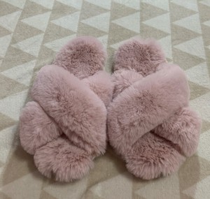 fuzzy criss cross slippers