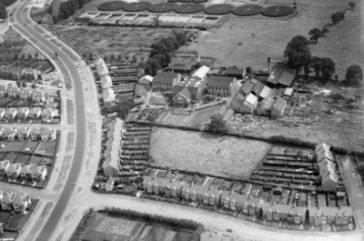 Johnsons of Hendon Chemical Factory and the Hendon Sewage England 1930 PHOTO 2