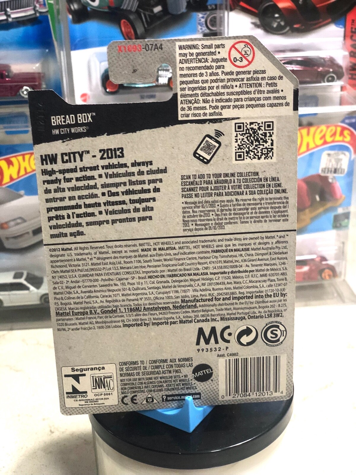 Hot Wheels 2013 Bread Box Treasure Hunt with Guardtek Display Protector
