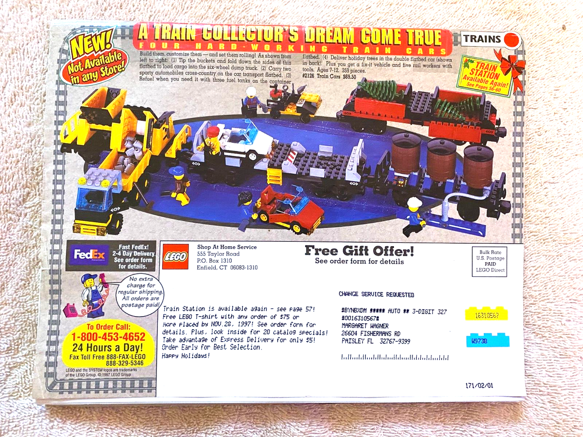 LEGO HOLIDAY MAGIC SHOP AT HOME CHRISTMAS 1997 CATALOG, VERY GOOD