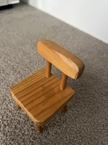 Vintage Mini Wooden Chair Dolls House/Barbie Furniture - Picture 5 of 10