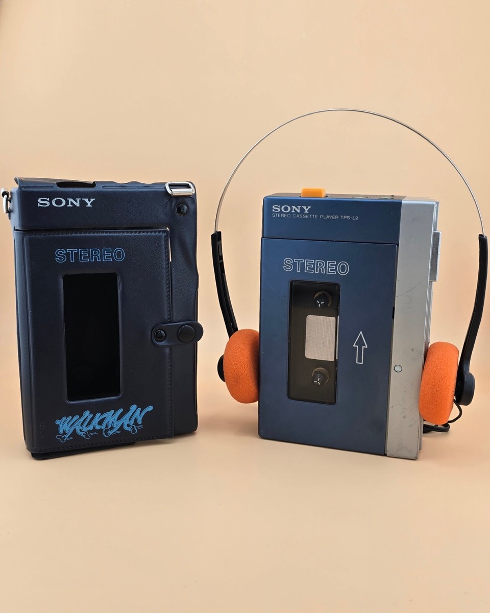 SONY TPS-L2 初代WALKMAN GUYS & DOLLS ケース付き First Generation First Lot Sony Walkman 