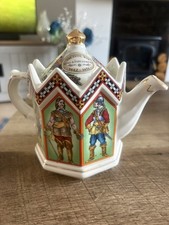ceramic teapot English King Charles 1 of England 1601-1649 teapot