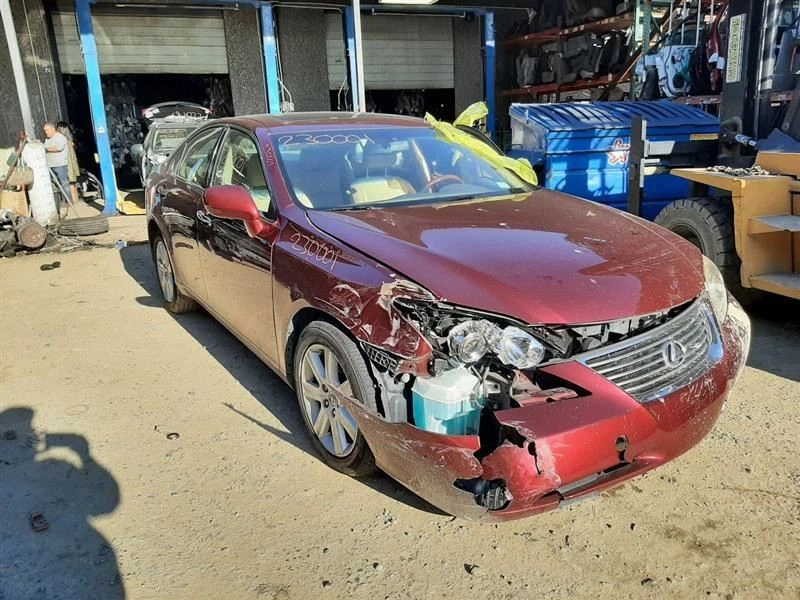 2007 LEXUS ES350 3.5L PASSENGER SIDE APRON COVER - Image 4 of 4