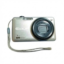 CASIO EXILIM EX-ZR15 Digital Camera 0001
