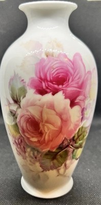 Noritake Bone China Nippon Toki Keisha 7  Rose Vase Signed By The Artist !
