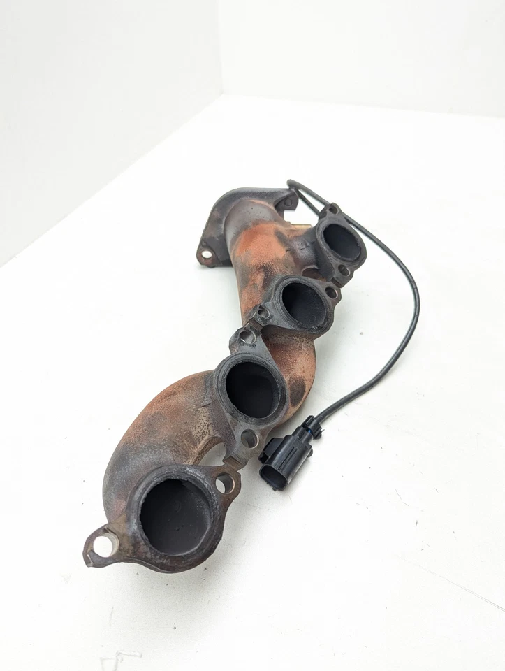 2011 Jaguar XF 5.0L  v8 Driver Exhaust Manifold OEM - Image 2 of 4