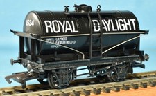Dapol B130 'Royal Daylight' 12T, 4-wheel Tank Wagon, Nº 1534 - Boxed