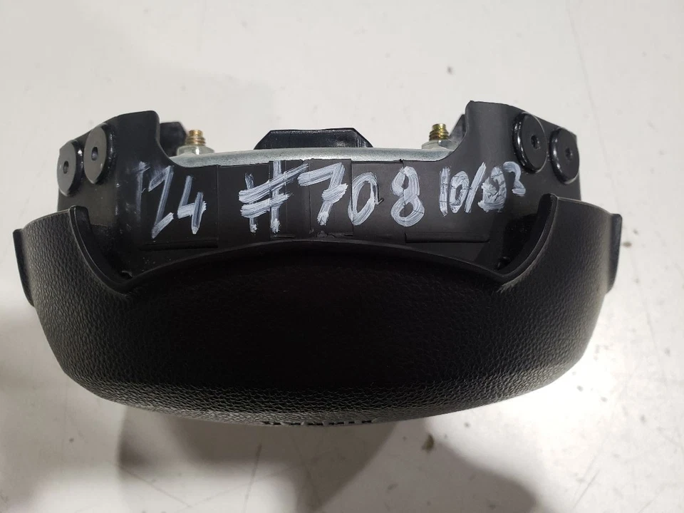 2004 BMW Z4 - Steering Wheel Airbag - 03-08 OEM  326758210033   - Image 4 of 4