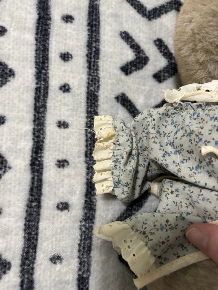 Vtg Eden Toys  Plush Cat, Purple Dress, Beatrix Potter, 12" Tall - Image 3 of 4