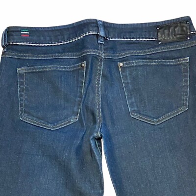 Jean évasé Diesel Ronhary Taille W26 Bleu - Neuf Avec étiquettes, 82% Coton, Coupe Bootcut