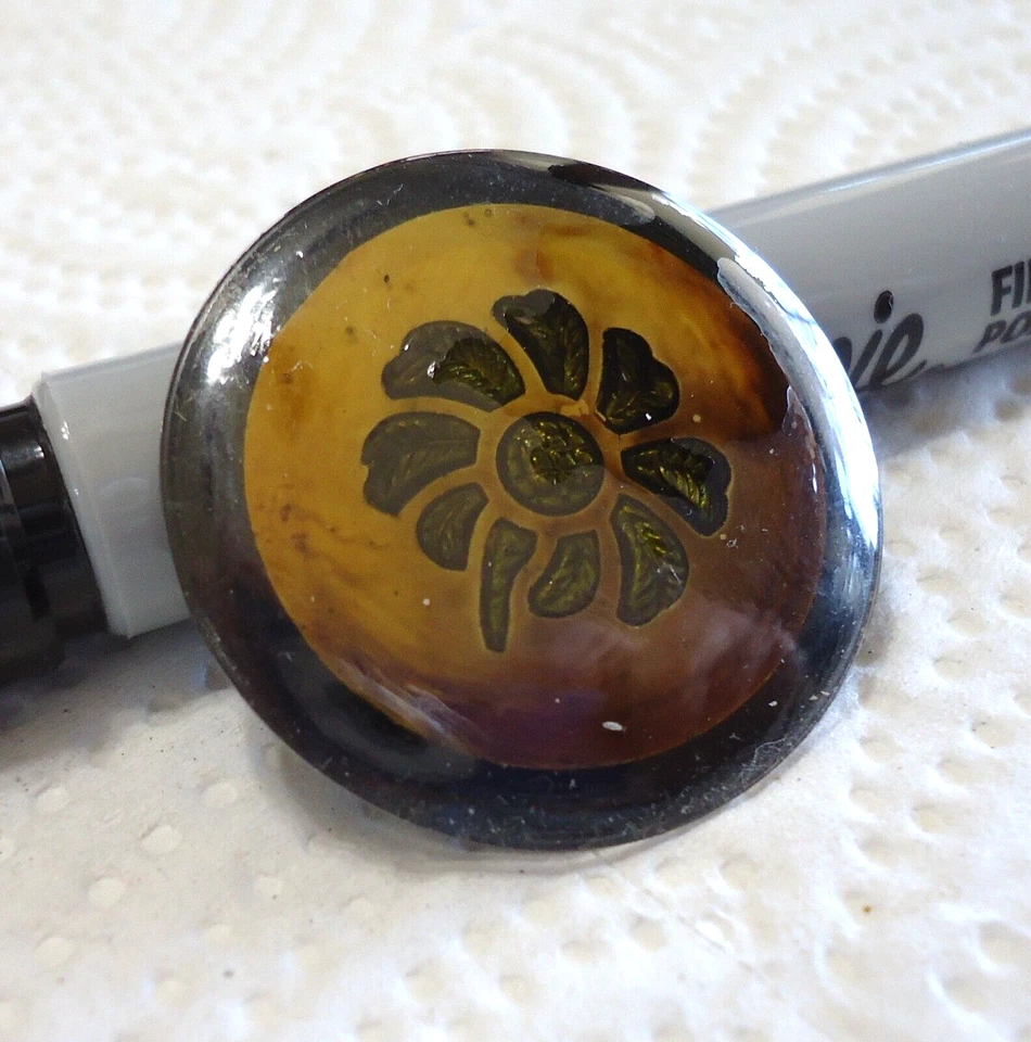 Vintage Metal Design Under Glass FLOWER Button 1 1/4" Signed John Porter 1971 - Image 2 of 4