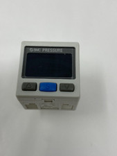 SMC ISE30A-N01-N Pressure Switch 12-24 VDC No Box