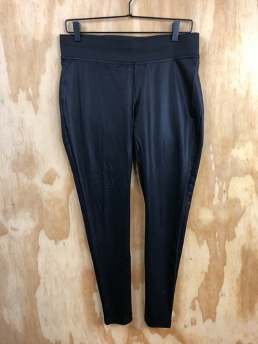 Simply Vera Vera Wang Womens Black Mid 
