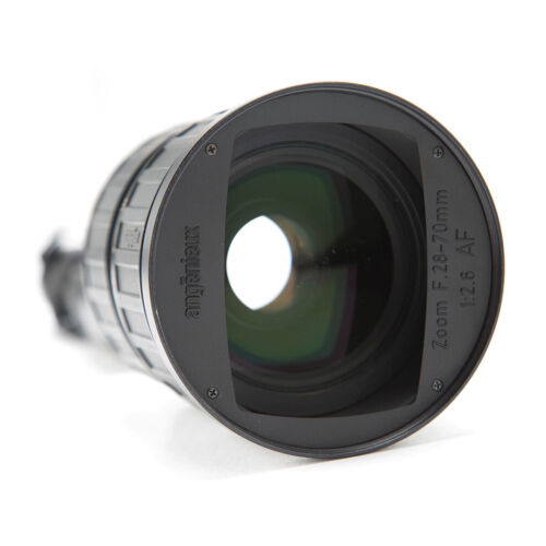 Angenieux 28-70mm f/2.6 AF Zoom Lens for Nikon - Picture 2 of 5
