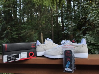 nike air tailwind size