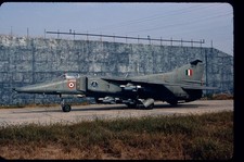 BZ134 ORIGINAL K64 AIRCRAFT SLIDE: Indian AF Mikoyan Mig-23BN Flogger SM273
