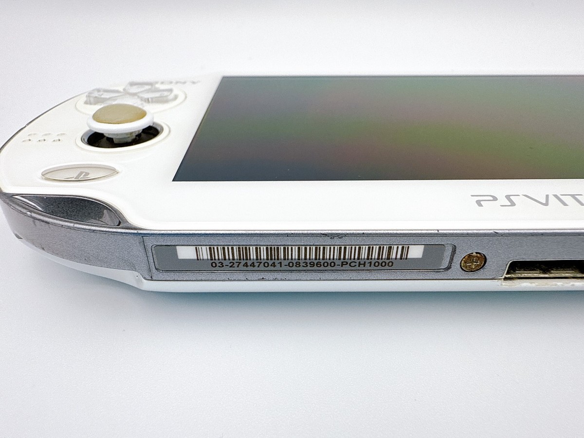 Sony PS Vita PCH-1000 PCH 1000 Console White Complete in Box