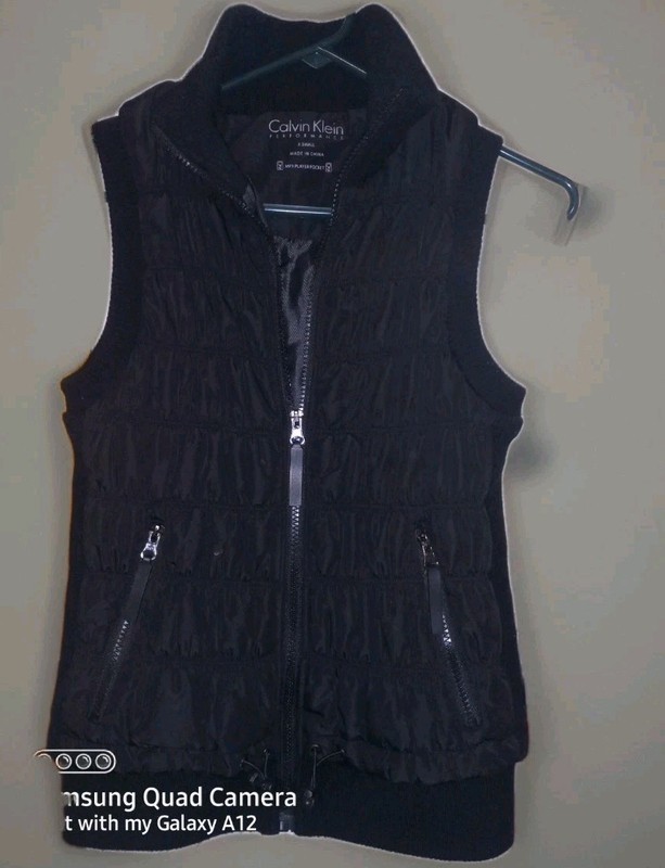 Calvin Klein Performance Women's Funnel Neck Quilted Outerwear Vest Black XS